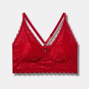 Lace Bralette in Jester Red